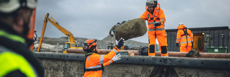 Classes of High-Visibility Clothing: Essential Safety Gear Explained 8 Untitled design 2024 08 19T162131.288 - Classes of High-Visibility Clothing: Essential Safety Gear Explained