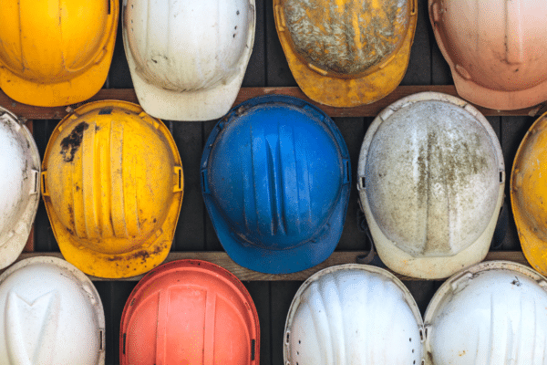 How Many Uniforms Does an Employer Have to Provide? 14 workwear uniform 1 - How Many Uniforms Does an Employer Have to Provide?